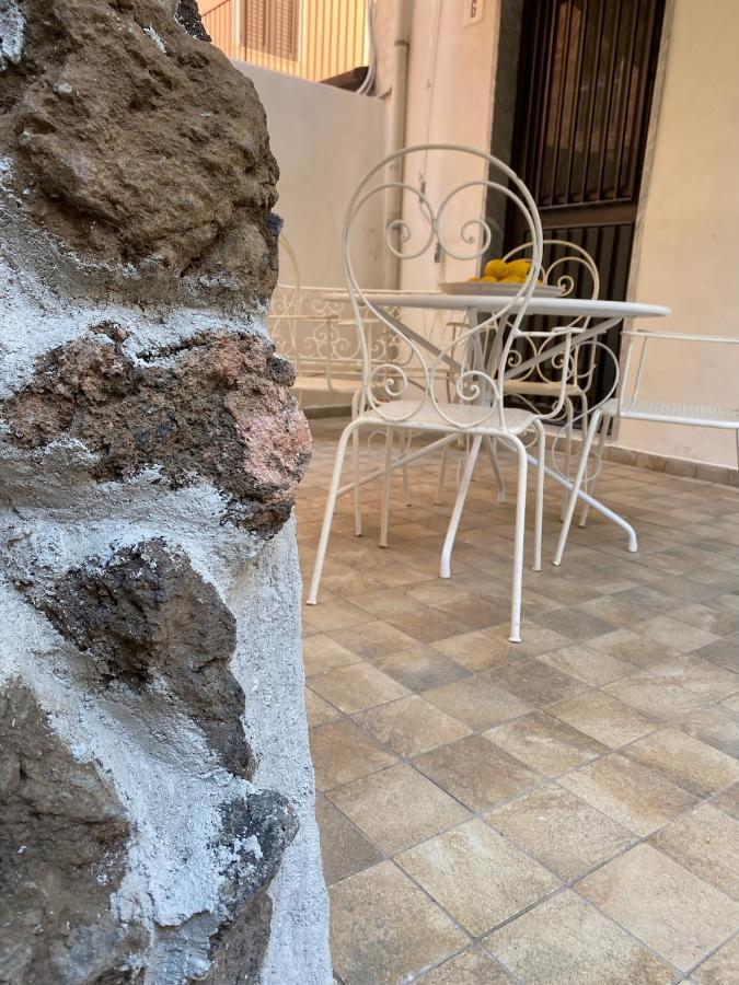 Cortile Mongibello Catania Bagian luar foto